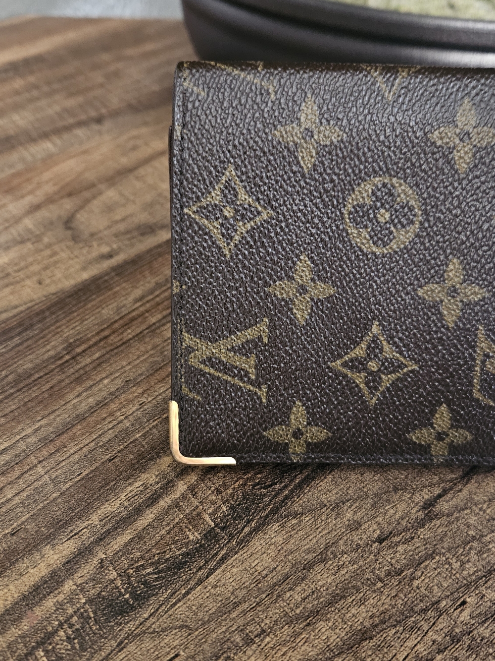 Authentic Louis Vuitton Rare Vintage Bifold Wallet Monogram Canvas - Picture 4 of 15